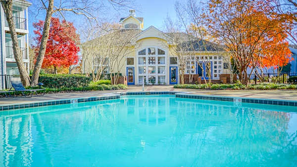 Hampton Center Apartments property